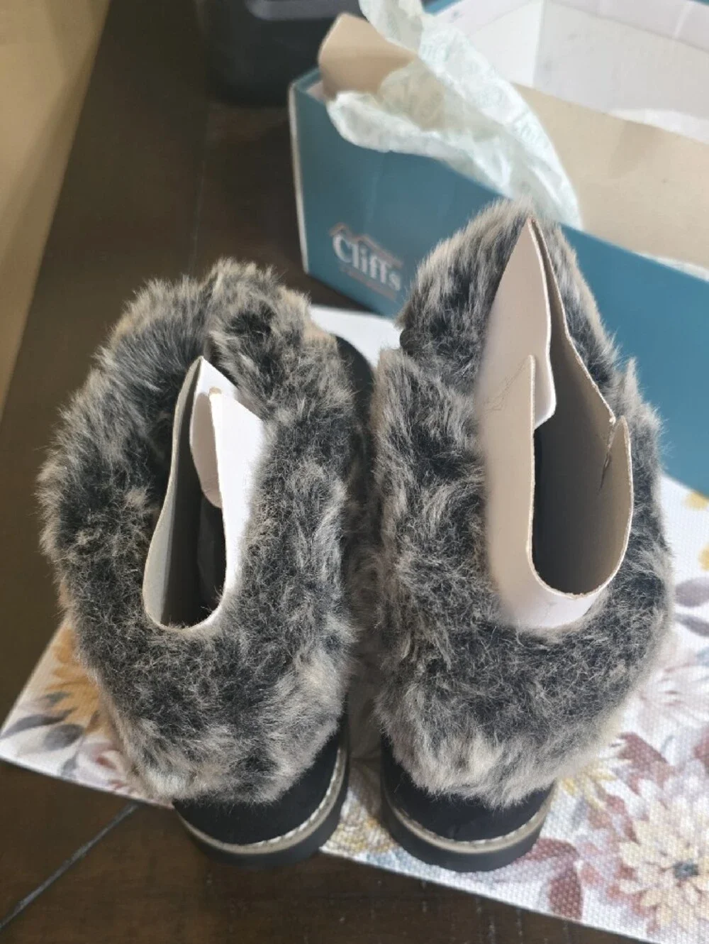 Cliffs by WHITE MOUNTAIN Black Faux Fur-Trim Lace-Up Winter Boots